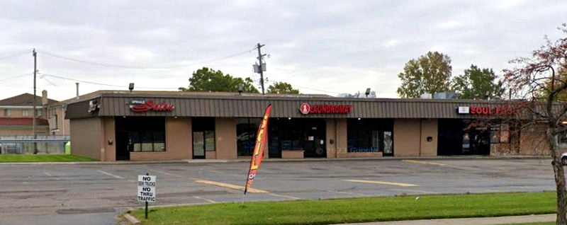 Hollywood Video - Warren - 21582 Dequindre Rd (newer photo)